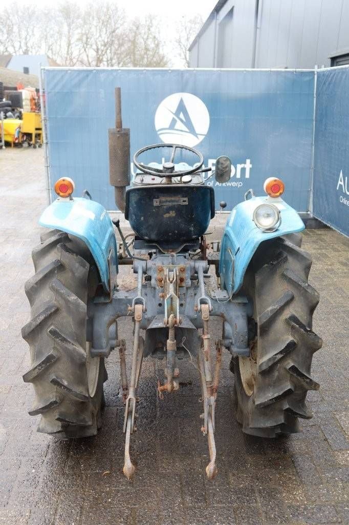 Traktor типа Mitsubishi D2050, Gebrauchtmaschine в Antwerpen (Фотография 5)