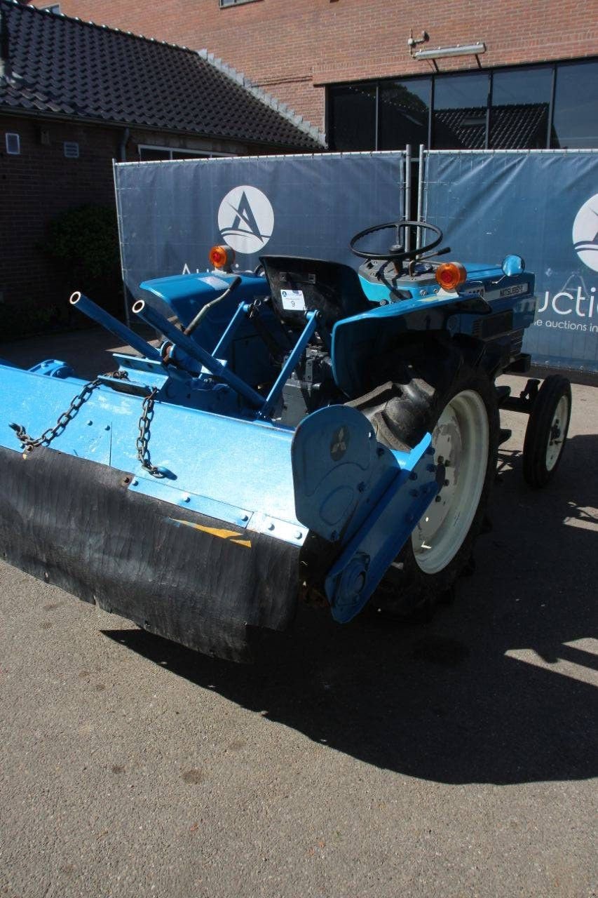 Traktor от тип Mitsubishi D2050, Gebrauchtmaschine в Antwerpen (Снимка 5)