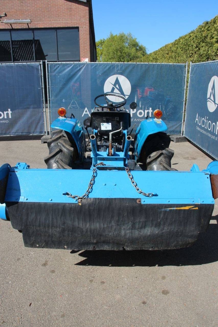 Traktor от тип Mitsubishi D2050, Gebrauchtmaschine в Antwerpen (Снимка 4)