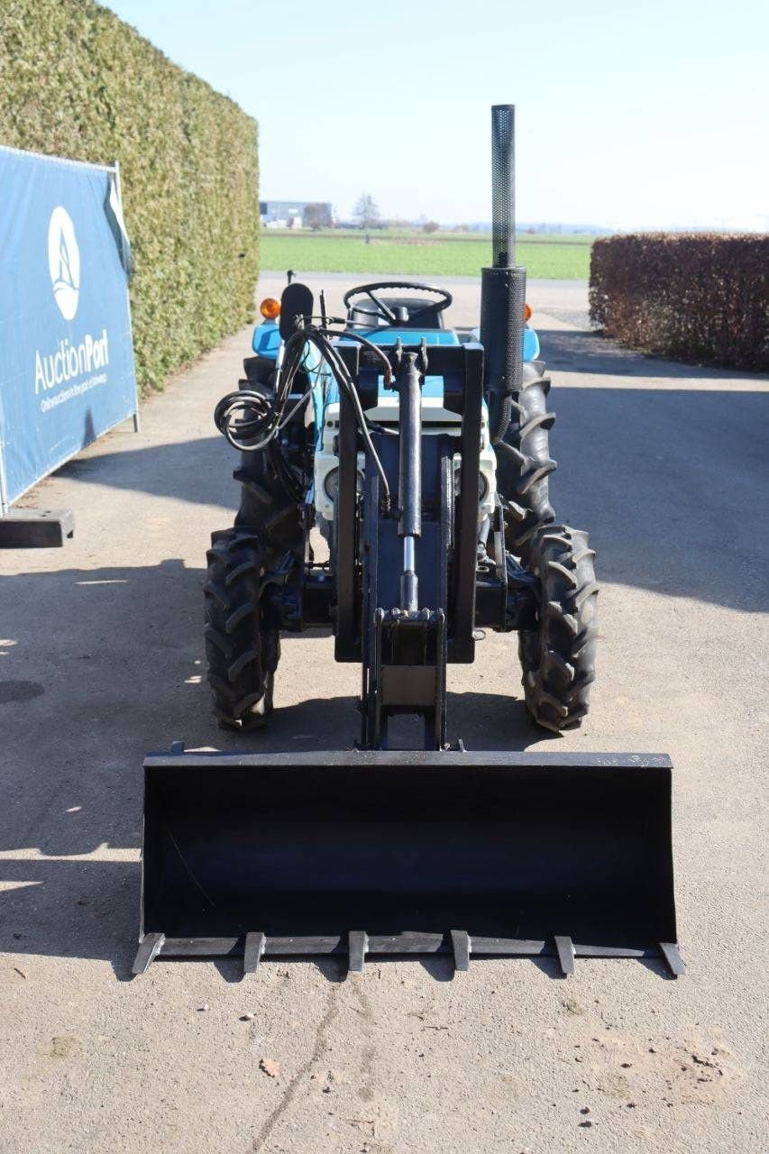 Traktor typu Mitsubishi D2350FD, Gebrauchtmaschine v Antwerpen (Obrázok 9)