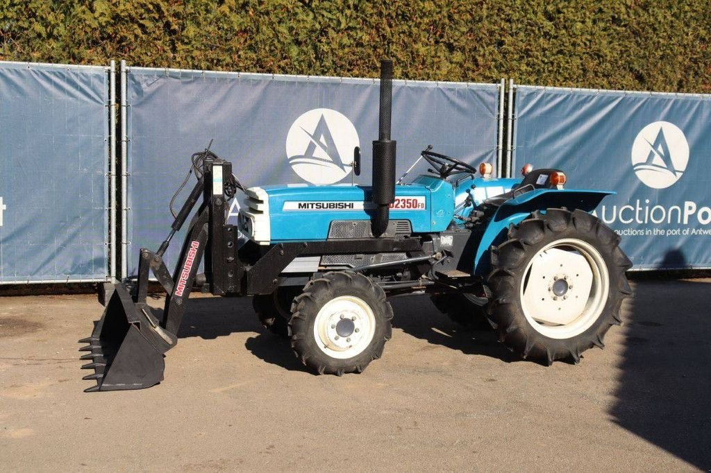 Traktor van het type Mitsubishi D2350FD, Gebrauchtmaschine in Antwerpen (Foto 1)