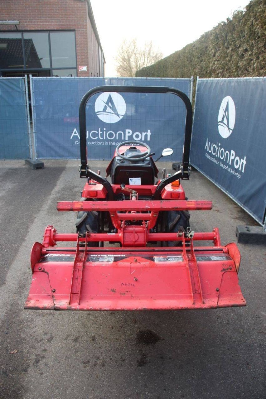 Traktor van het type Mitsubishi MMT16, Gebrauchtmaschine in Antwerpen (Foto 4)