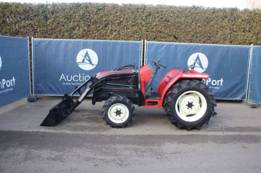 Traktor от тип Mitsubishi MT 23, Gebrauchtmaschine в Antwerpen (Снимка 2)