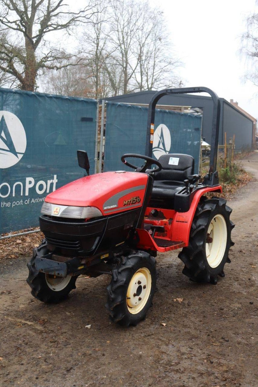 Traktor typu Mitsubishi MT156, Gebrauchtmaschine w Antwerpen (Zdjęcie 10)