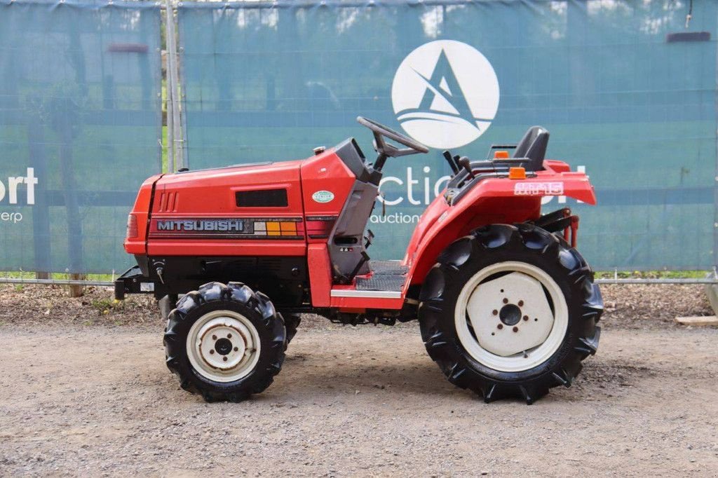 Traktor du type Mitsubishi MT15D, Gebrauchtmaschine en Antwerpen (Photo 2)