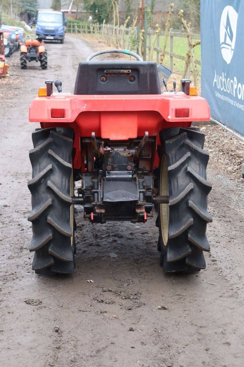 Traktor Türe ait Mitsubishi MT16, Gebrauchtmaschine içinde Antwerpen (resim 5)