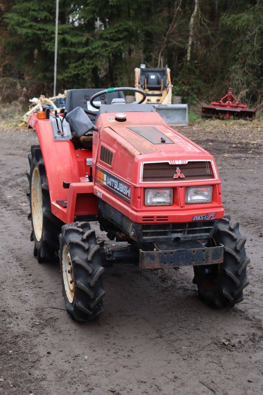 Traktor Türe ait Mitsubishi MT16, Gebrauchtmaschine içinde Antwerpen (resim 8)