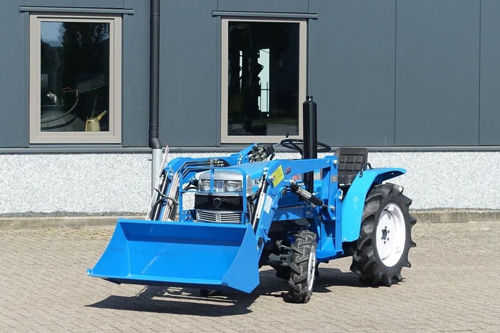 Traktor of the type Mitsubishi MT1601 4wd / 0969 Draaiuren / Voorlader, Gebrauchtmaschine in Swifterband (Picture 1)