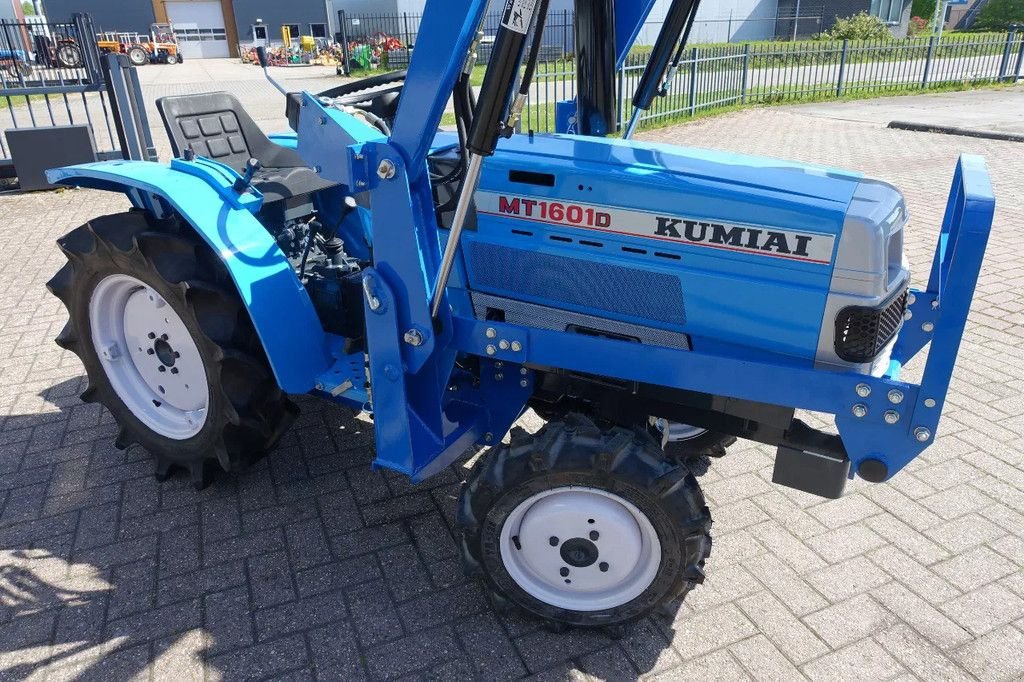 Traktor of the type Mitsubishi MT1601 4wd / 0969 Draaiuren / Voorlader, Gebrauchtmaschine in Swifterband (Picture 2)