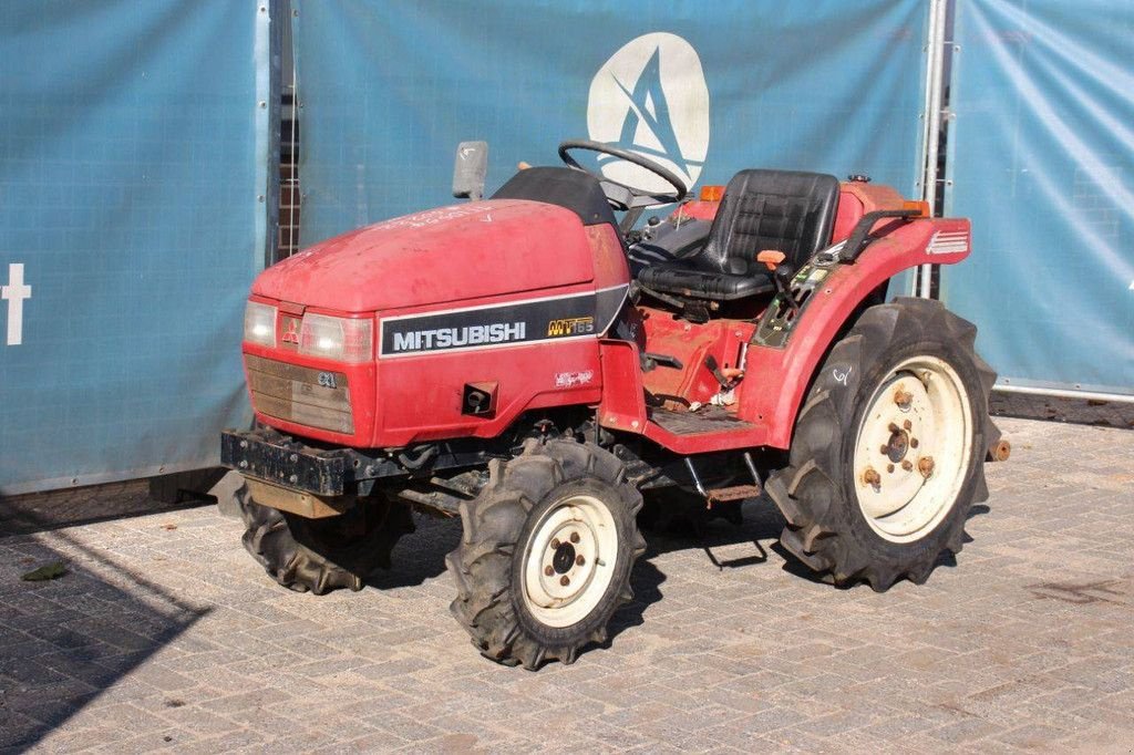 Traktor типа Mitsubishi MT165, Gebrauchtmaschine в Antwerpen (Фотография 8)