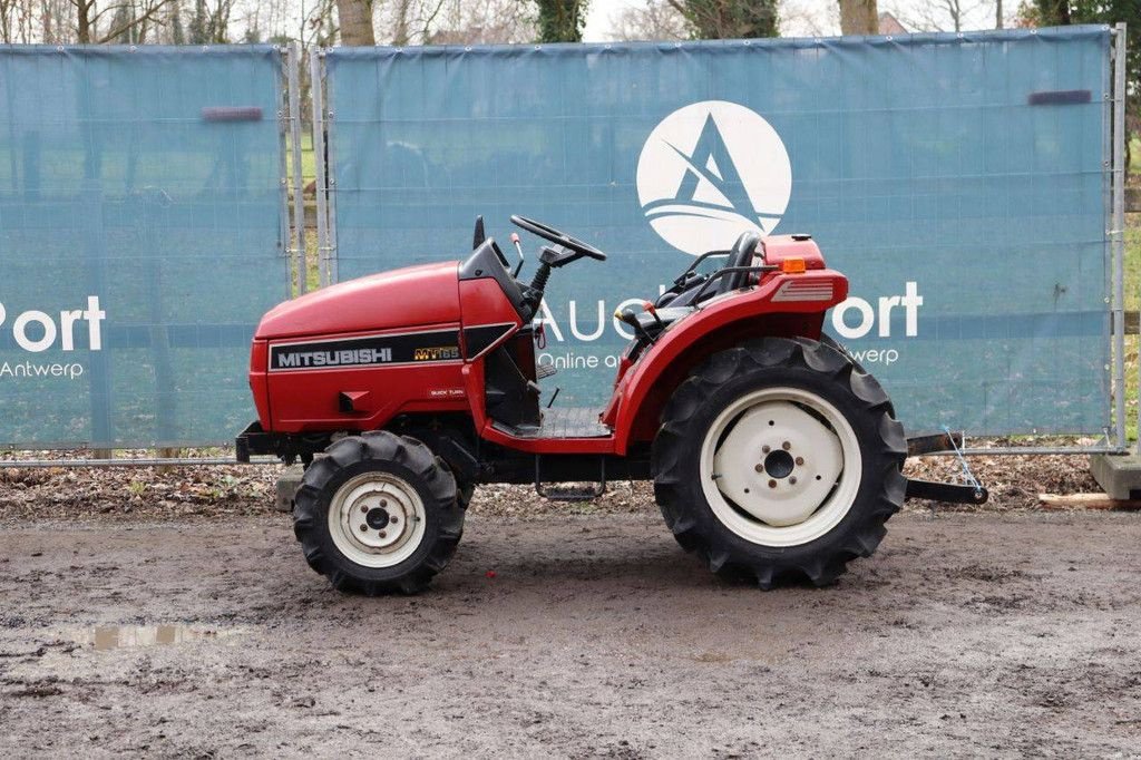 Traktor of the type Mitsubishi MT165, Gebrauchtmaschine in Antwerpen (Picture 2)