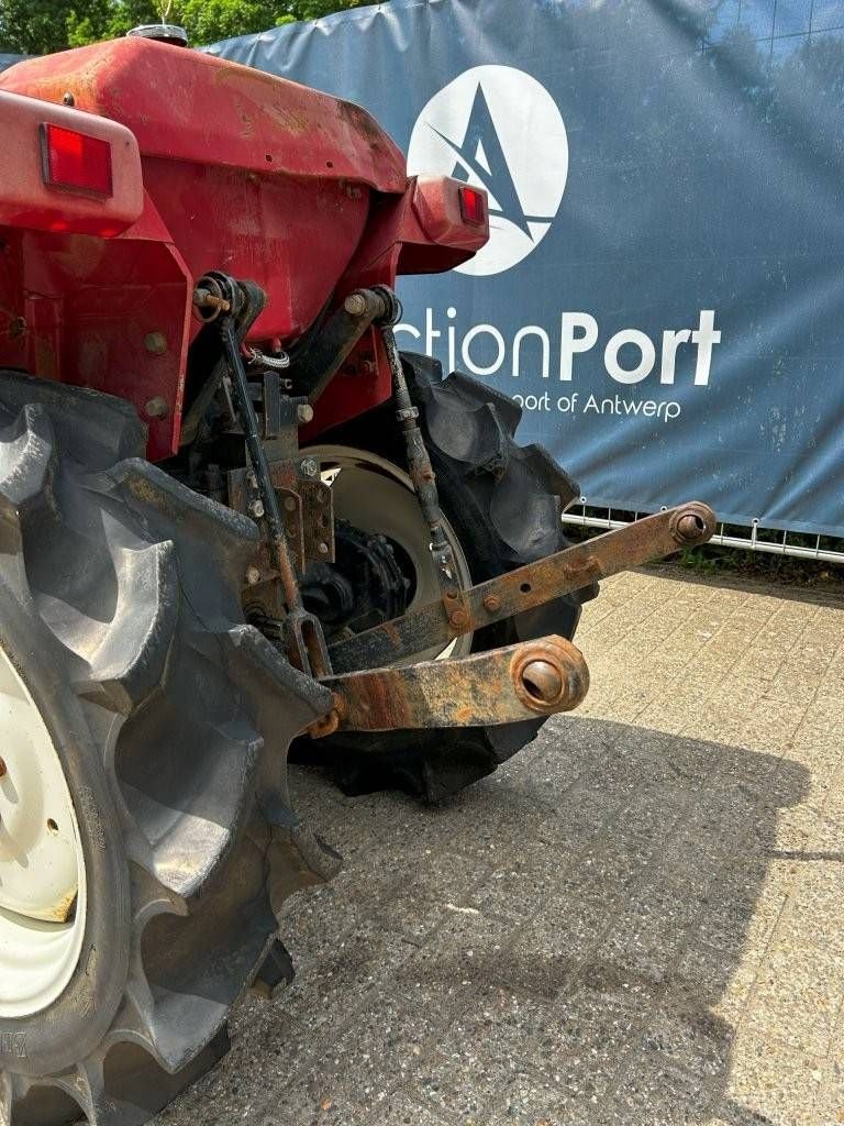 Traktor типа Mitsubishi MT165, Gebrauchtmaschine в Antwerpen (Фотография 5)