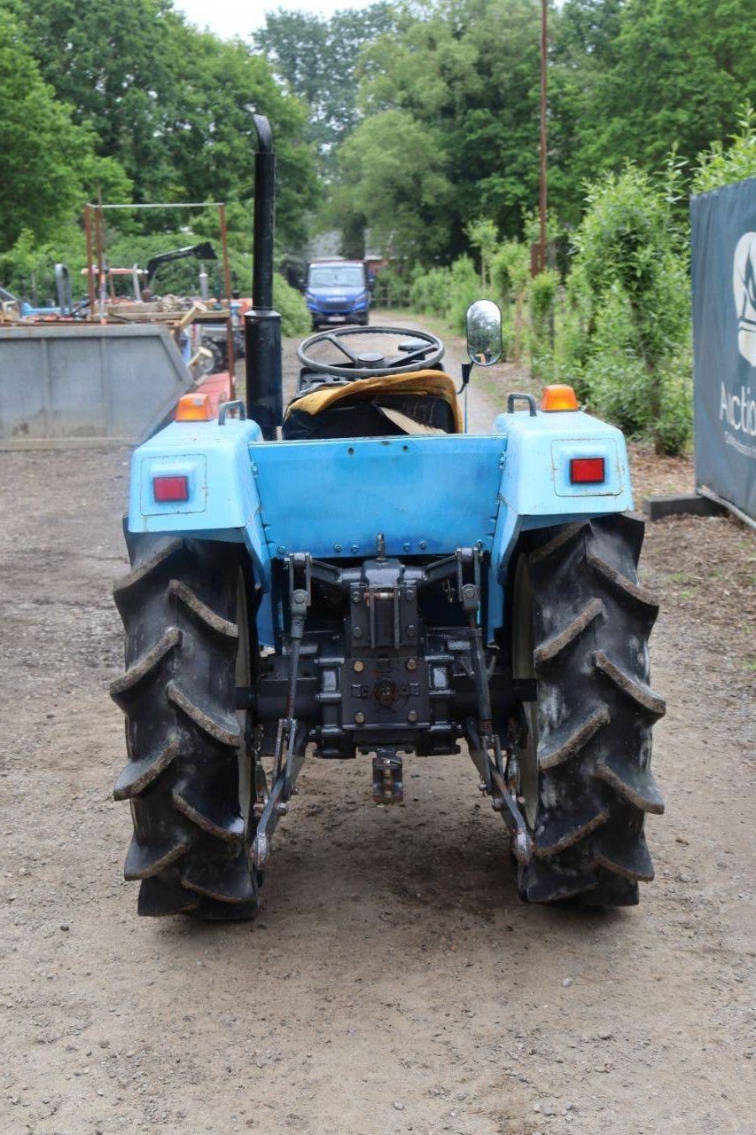 Traktor типа Mitsubishi MT2001, Gebrauchtmaschine в Antwerpen (Фотография 5)