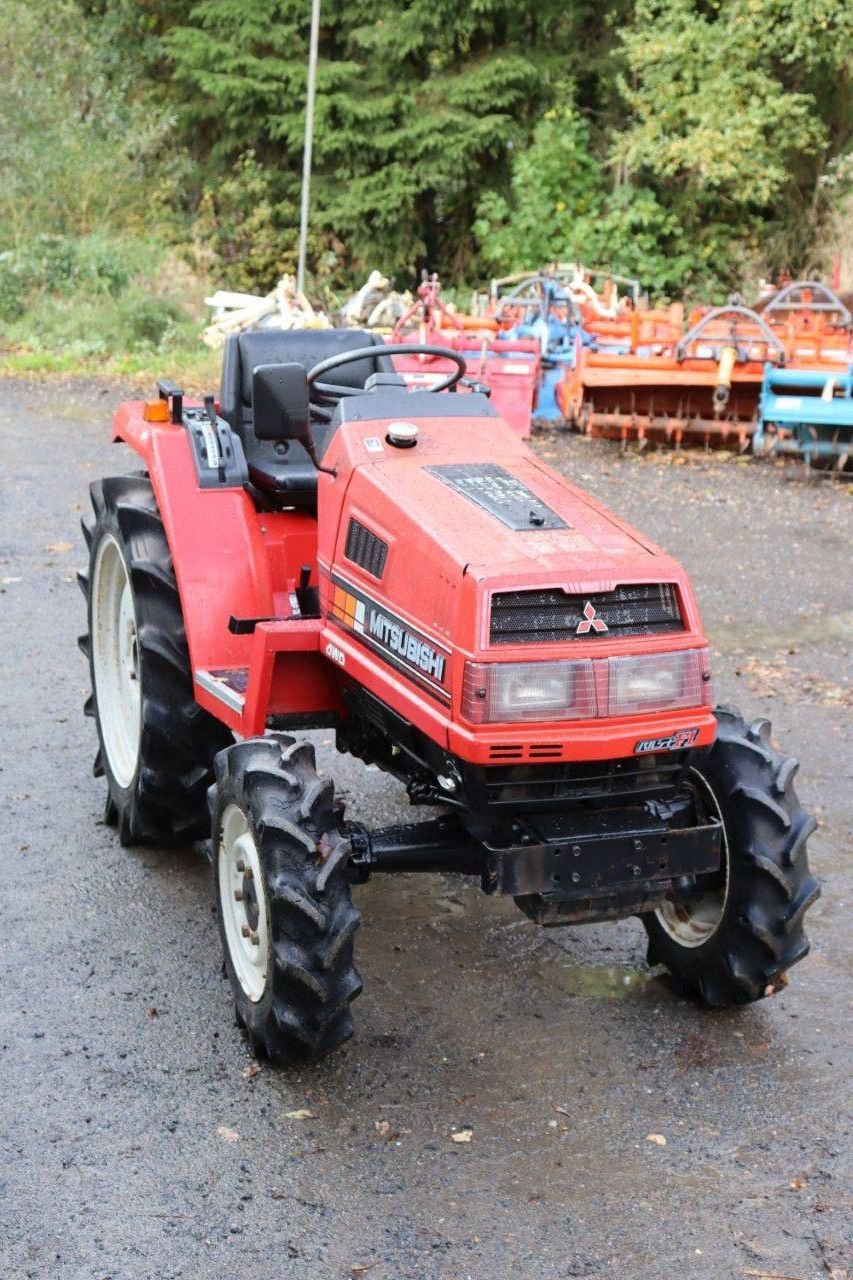 Traktor типа Mitsubishi MT20D, Gebrauchtmaschine в Antwerpen (Фотография 8)