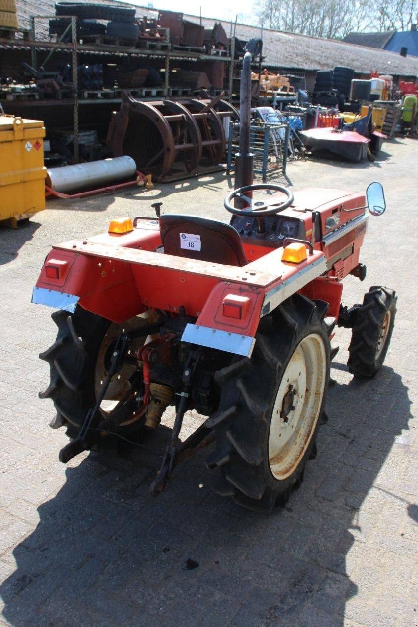 Traktor vrste Mitsubishi MTE2000D, Gebrauchtmaschine v Antwerpen (Slika 5)