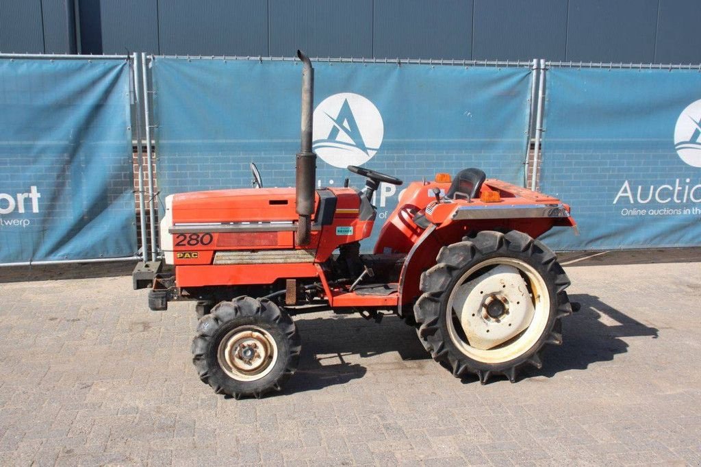 Traktor vrste Mitsubishi MTE2000D, Gebrauchtmaschine v Antwerpen (Slika 1)