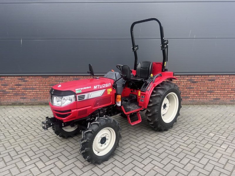 Traktor typu Mitsubishi MTU26R-AKKER MECH. STUURBEKR, Gebrauchtmaschine w Cabauw