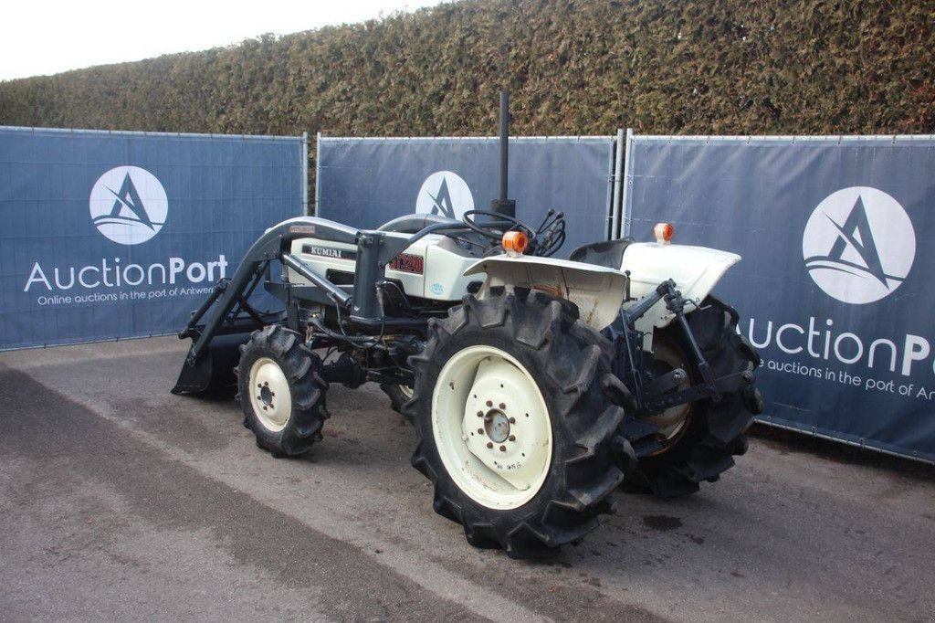 Traktor tip Mitsubishi ST3240, Gebrauchtmaschine in Antwerpen (Poză 3)