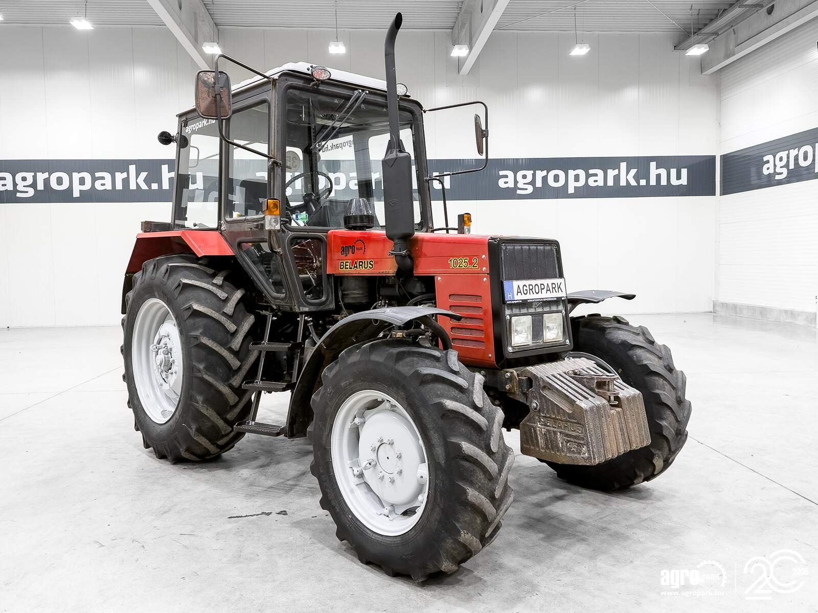 Traktor типа MTZ 1025.2 with air brake, Gebrauchtmaschine в Csengele (Фотография 2)