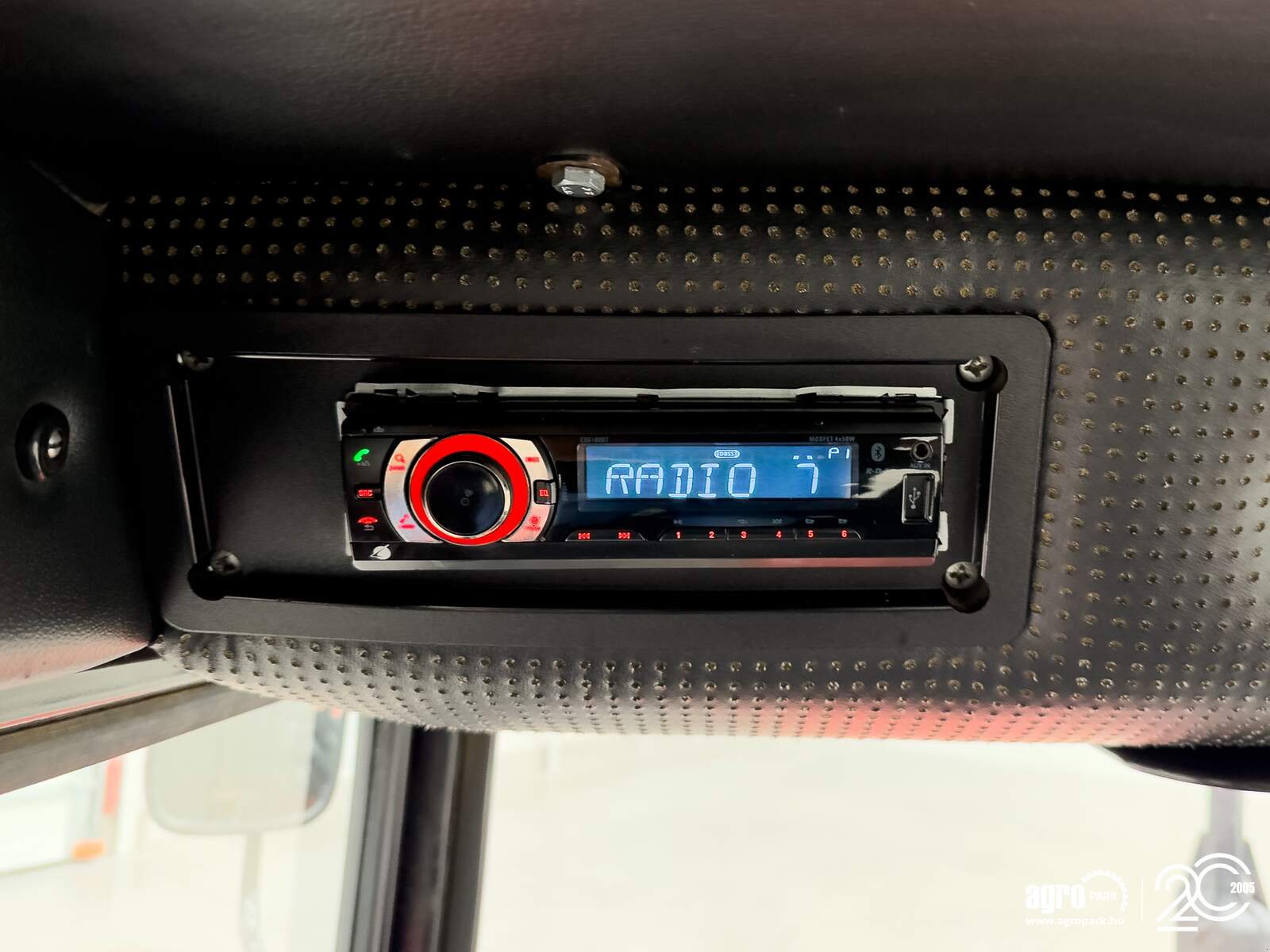 Traktor типа MTZ 1025.2 with air brake, Gebrauchtmaschine в Csengele (Фотография 21)