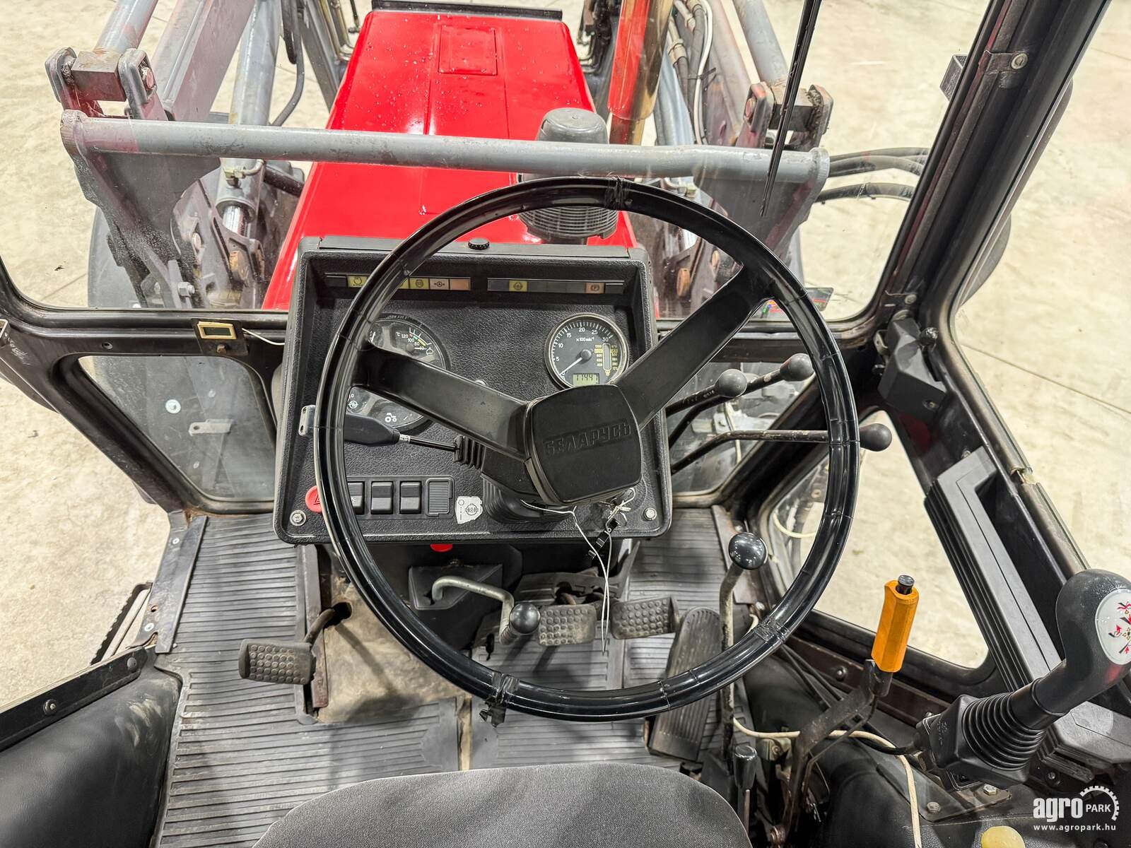 Traktor typu MTZ 892.2 with front loader, Gebrauchtmaschine v Csengele (Obrázok 11)