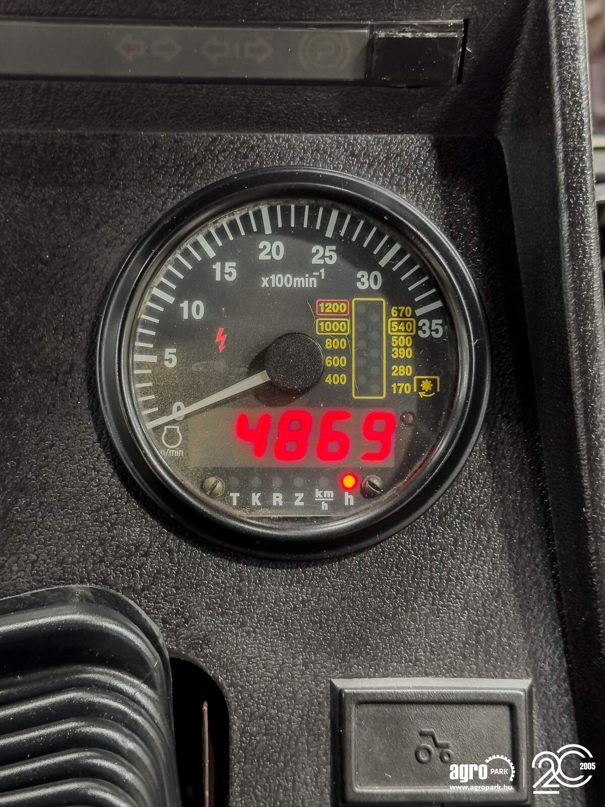 Traktor типа MTZ 892.2, Gebrauchtmaschine в Csengele (Фотография 10)