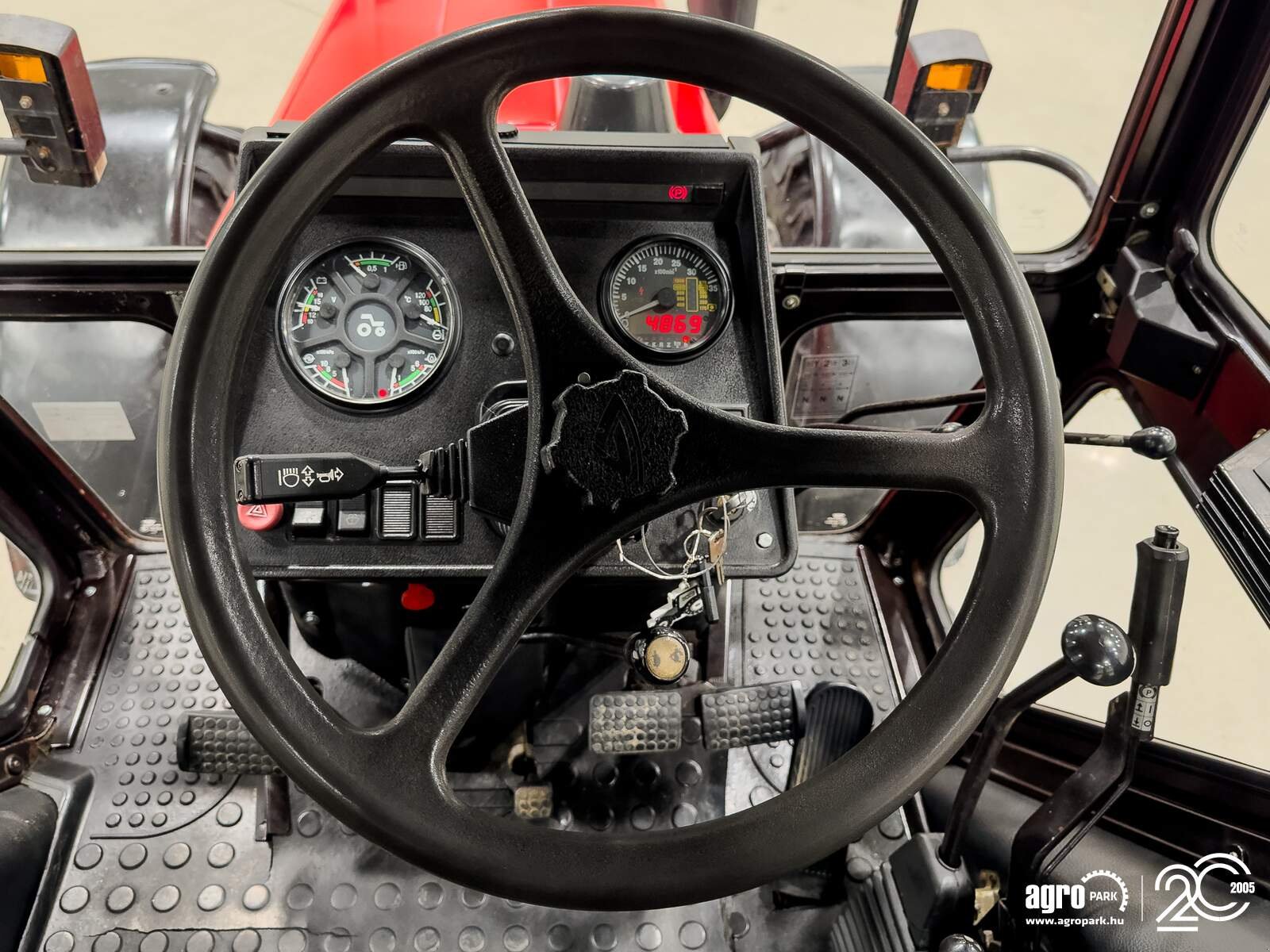 Traktor типа MTZ 892.2, Gebrauchtmaschine в Csengele (Фотография 16)