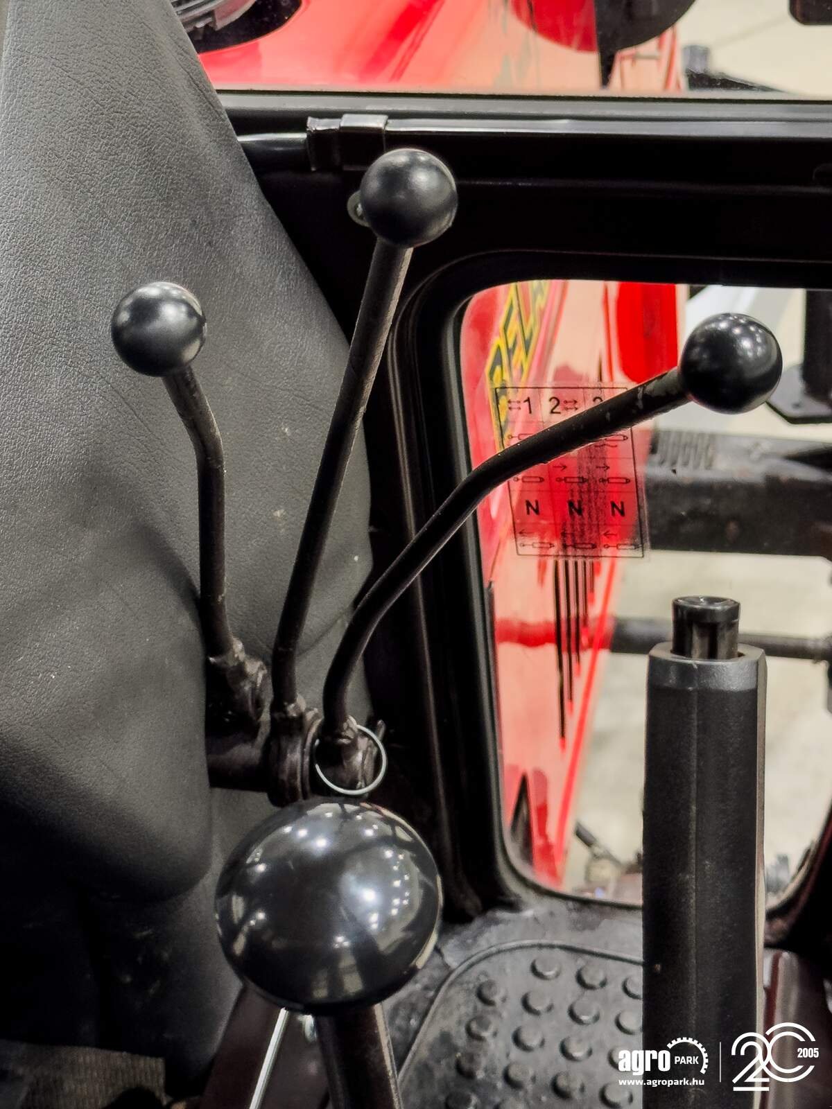Traktor типа MTZ 892.2, Gebrauchtmaschine в Csengele (Фотография 18)