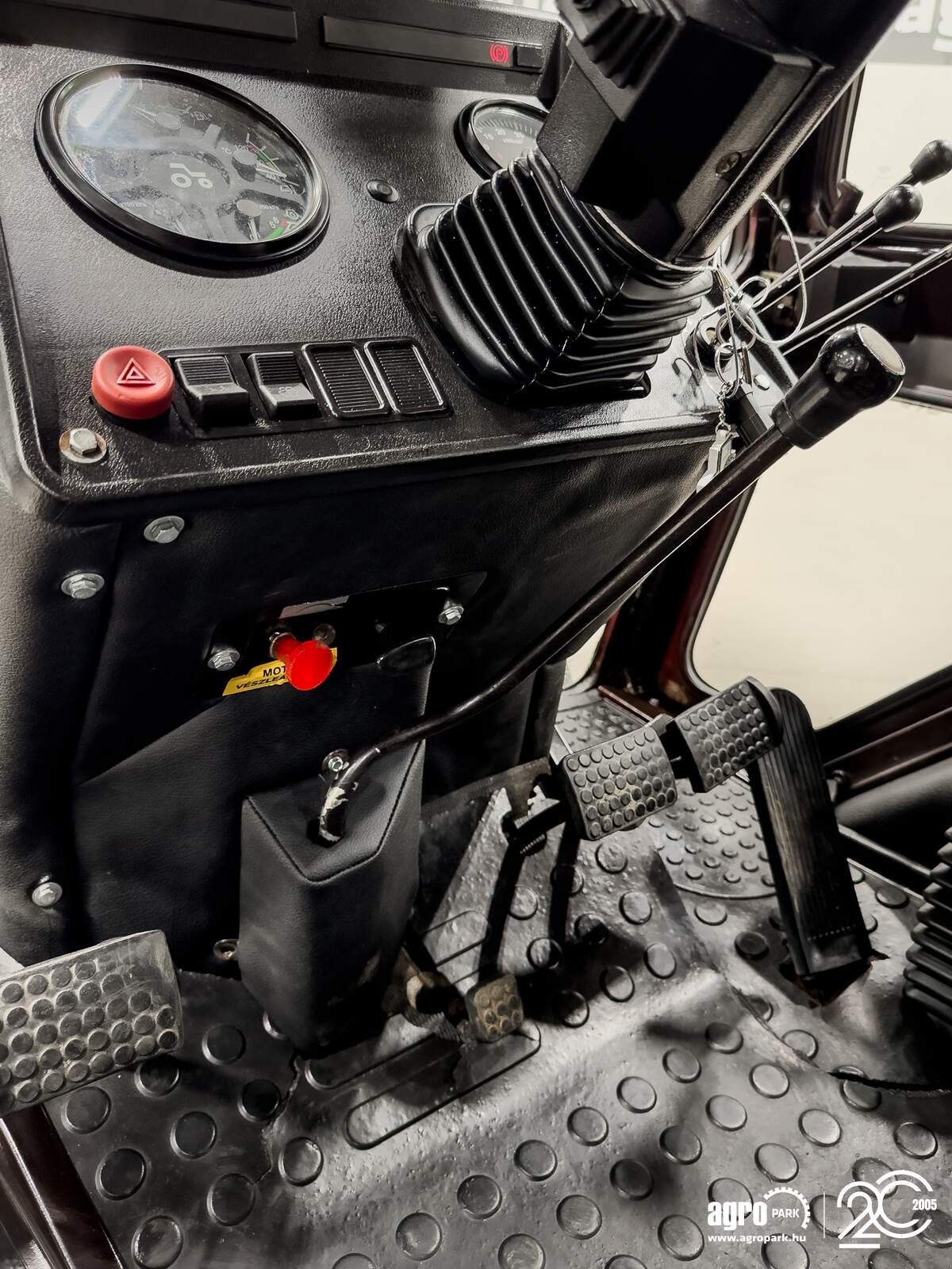 Traktor типа MTZ 892.2, Gebrauchtmaschine в Csengele (Фотография 19)