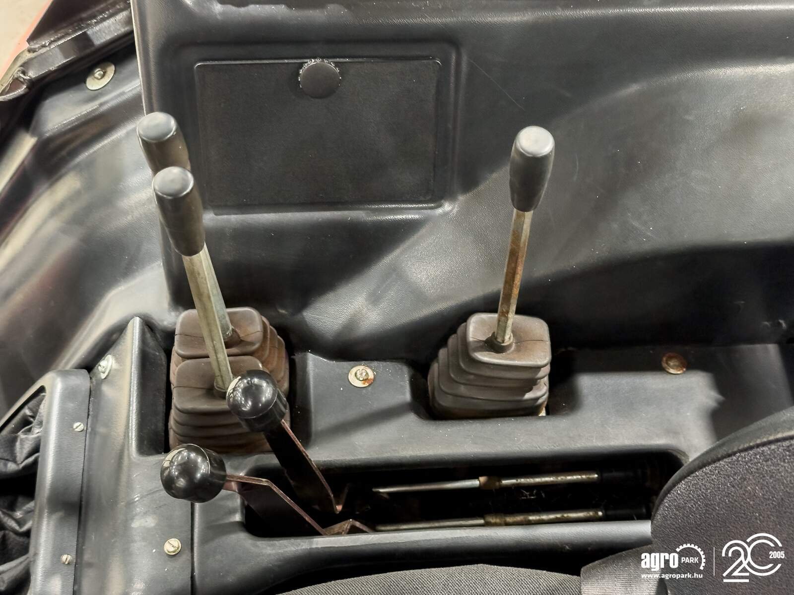 Traktor des Typs MTZ 922.4 with air con, Gebrauchtmaschine in Csengele (Bild 14)