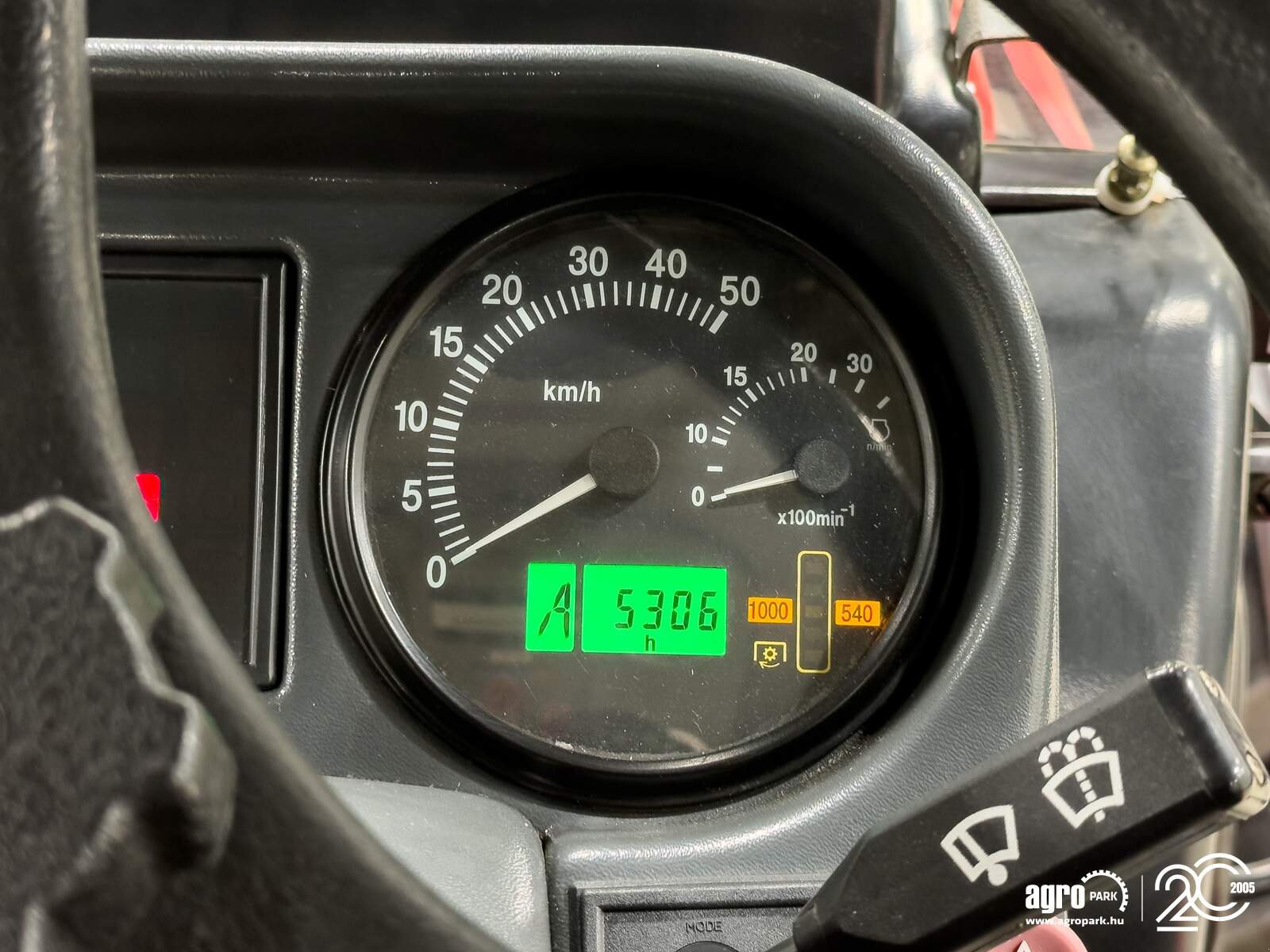 Traktor des Typs MTZ 922.4 with air con, Gebrauchtmaschine in Csengele (Bild 24)