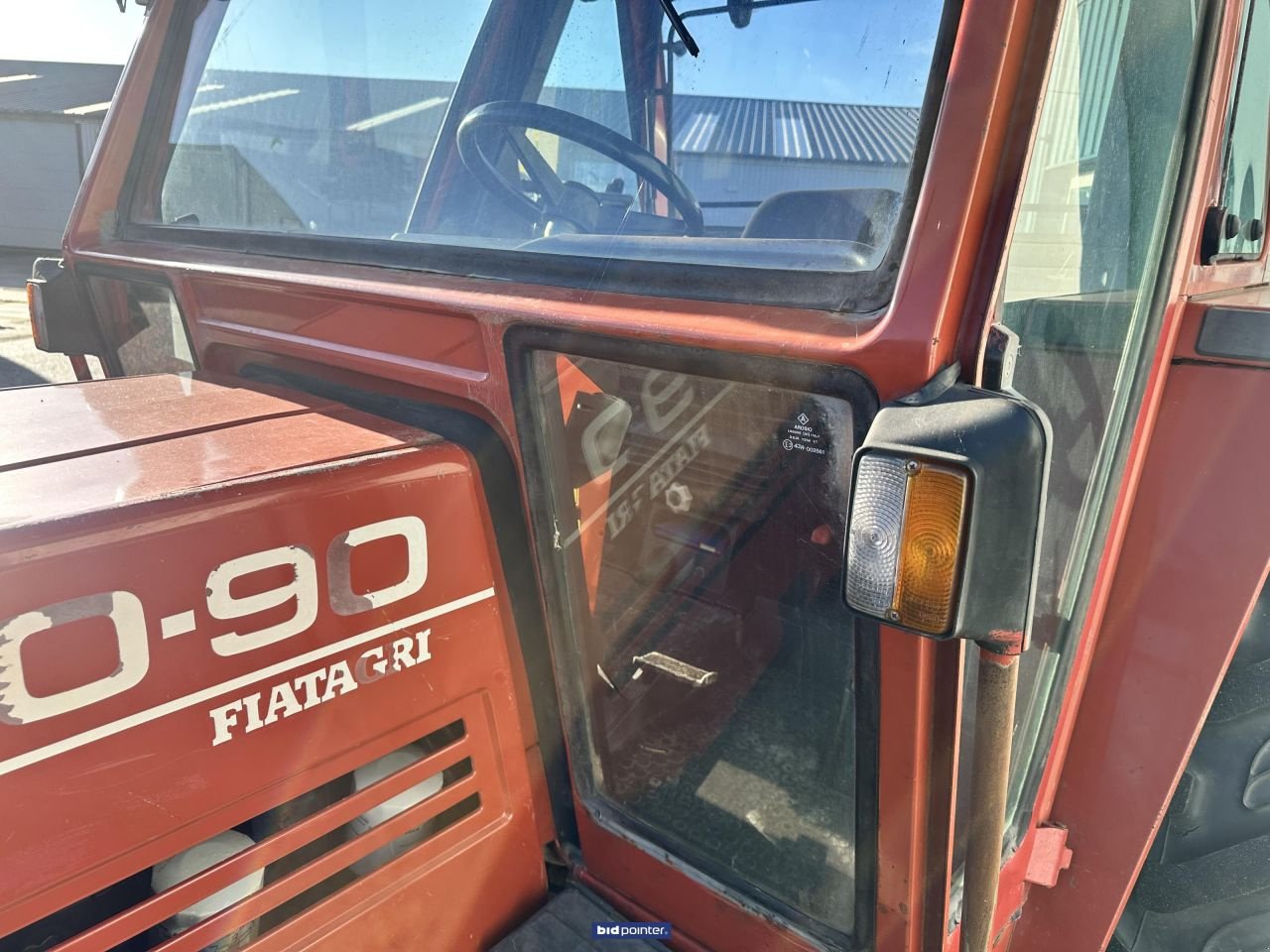 Traktor of the type New Holland 100-90 DT, Gebrauchtmaschine in Deurne (Picture 3)