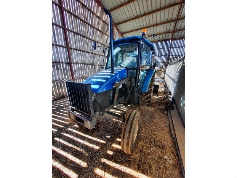 Traktor del tipo New Holland 4835-2RM, Gebrauchtmaschine en ANTIGNY (Imagen 1)
