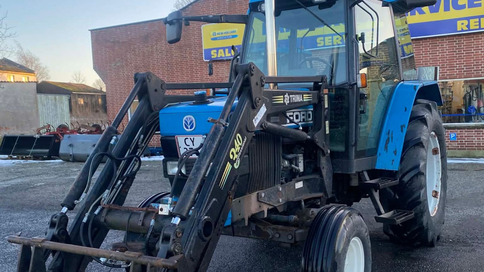 Traktor vrste New Holland 5640, Gebrauchtmaschine v Kolind (Slika 1)