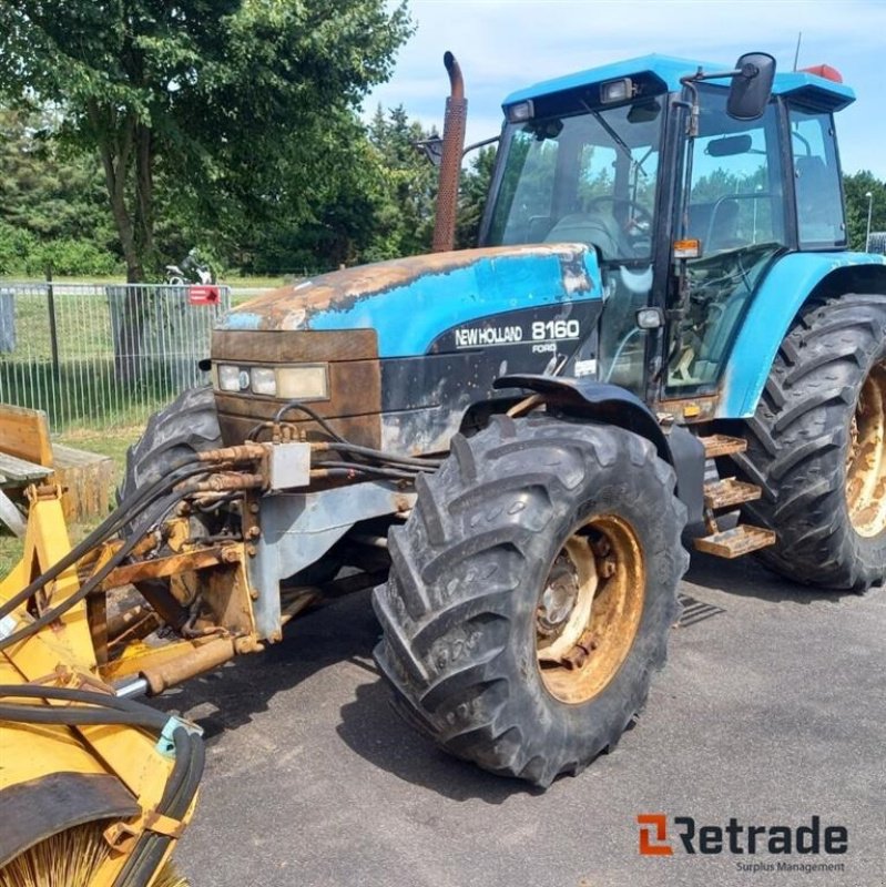Traktor of the type New Holland 6180 4WD Traktor Powershift., Gebrauchtmaschine in Rødovre (Picture 2)
