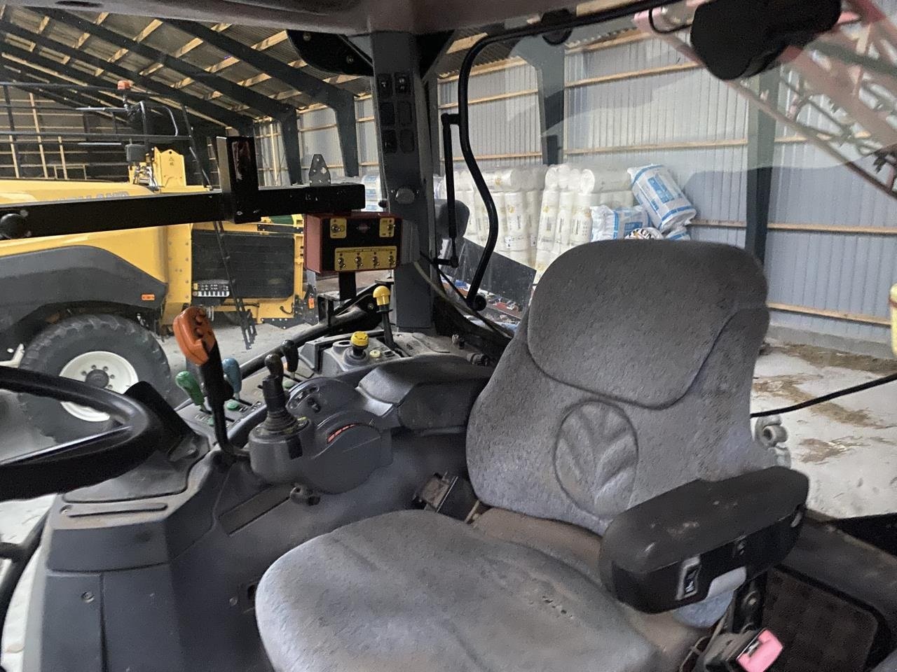 Traktor za tip New Holland 7030 POWERCOMMAND, Gebrauchtmaschine u Maribo (Slika 2)