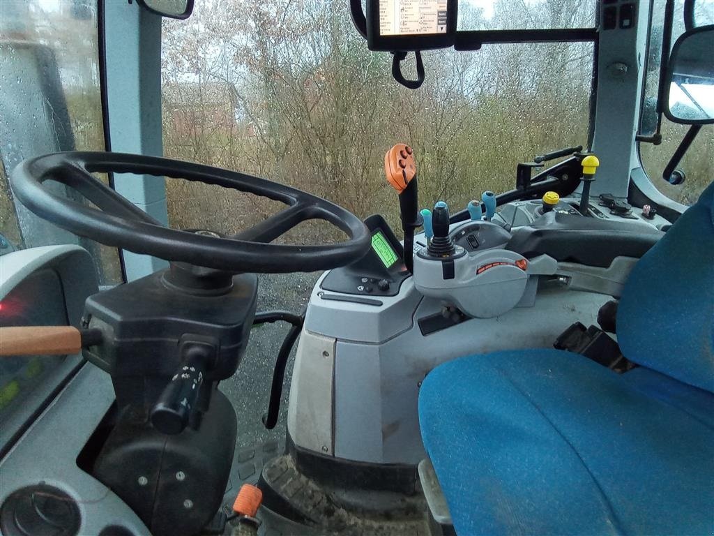 Traktor des Typs New Holland 7030, Gebrauchtmaschine in Varde (Bild 5)