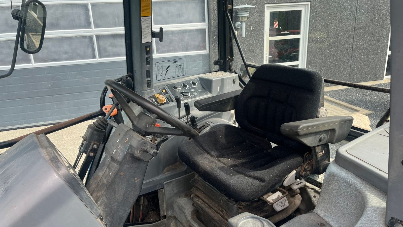 Traktor типа New Holland 7740 SLE Turbo Handy 2wd traktor, Gebrauchtmaschine в Lintrup (Фотография 5)