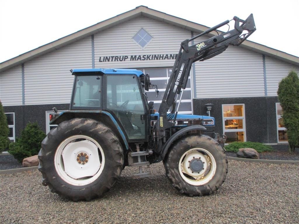Traktor typu New Holland 7740 SLE Turbo Med frontlæsser og frontlift., Gebrauchtmaschine w Lintrup (Zdjęcie 12)