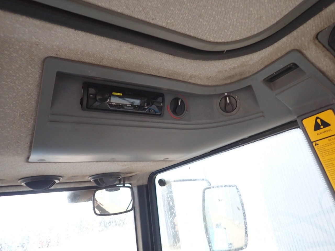 Traktor Türe ait New Holland 7840, Gebrauchtmaschine içinde Viborg (resim 13)