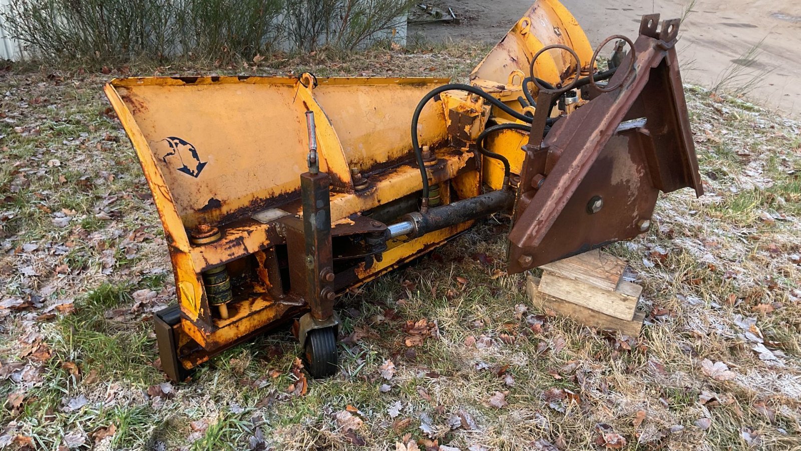 Traktor от тип New Holland 8160, Gebrauchtmaschine в Bording (Снимка 4)