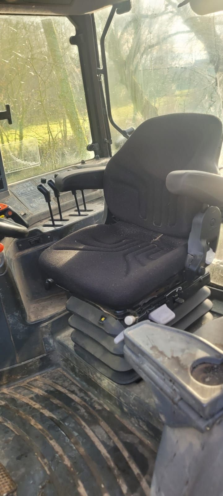 Traktor vrste New Holland 8160, Gebrauchtmaschine v Houwerzijl (Slika 5)