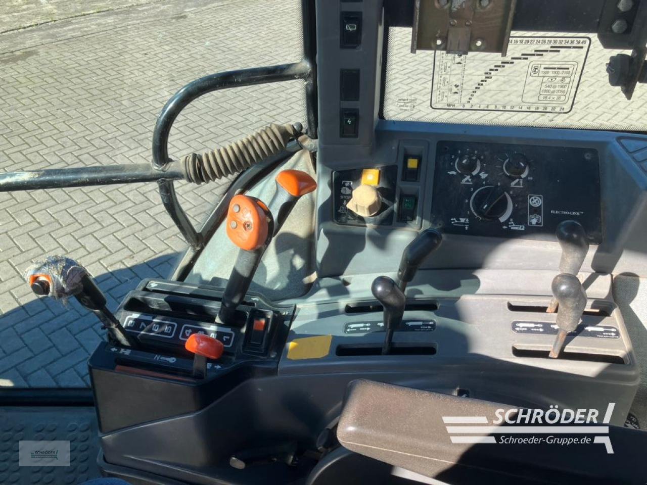 Traktor tipa New Holland 8240 POWERSTAR SLE TURBO, Gebrauchtmaschine u Twistringen (Slika 15)