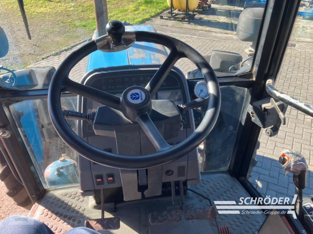 Traktor tipa New Holland 8240 POWERSTAR SLE TURBO, Gebrauchtmaschine u Twistringen (Slika 16)