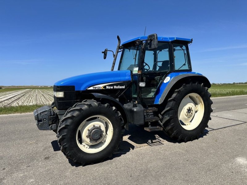 Traktor a típus New Holland 8260, Gebrauchtmaschine ekkor: Callantsoog (Kép 1)