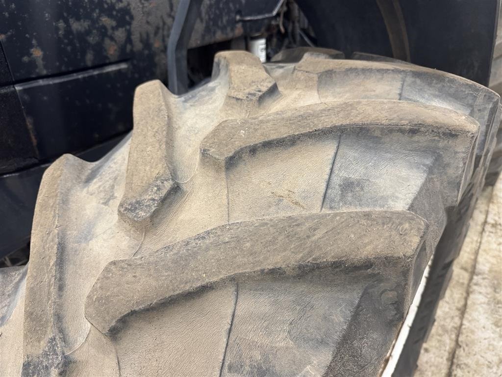 Traktor van het type New Holland 8360 4WD, Gebrauchtmaschine in Haderup (Foto 24)