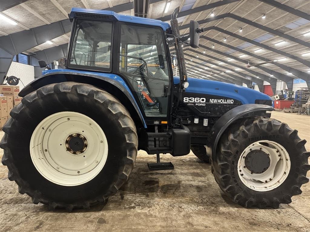 Traktor van het type New Holland 8360 4WD, Gebrauchtmaschine in Haderup (Foto 8)