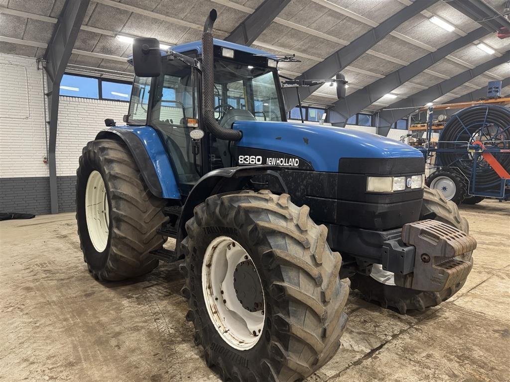 Traktor van het type New Holland 8360 4WD, Gebrauchtmaschine in Haderup (Foto 9)