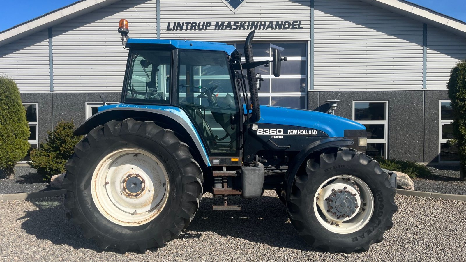 Traktor типа New Holland 8360 Rangecommand, Gebrauchtmaschine в Lintrup (Фотография 8)