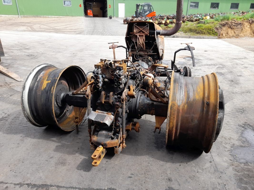 Traktor tipa New Holland 8360, Gebrauchtmaschine u Viborg (Slika 4)